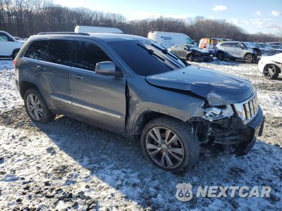 Czwarte zdjęcie samochodu z boku: 2012 JEEP GRAND CHEROKEE LAREDO VIN:1C4RJFAG8CC289506 - miniatura