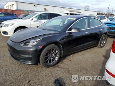 2018 TESLA MODEL 3 5YJ3E1EA2JF156470 - główne zdjęcie licytacji z USA - miniatura