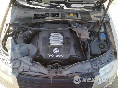 Zdjęcie 11 z 12 samochodu: 2003 VOLKSWAGEN PASSAT GLX VIN:WVWRH63B73P038515 - miniatura