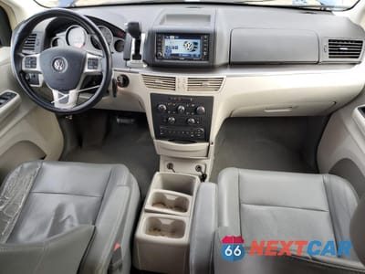 Zdjęcie 8 z 17 samochodu: 2011 VOLKSWAGEN ROUTAN SE VIN:2V4RW3DG2BR789605 - miniatura