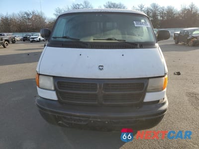 Piąte zdjęcie samochodu w środku: 2000 DODGE RAM VAN B3500 VIN:2B7KB31Y4YK148252 - miniatura