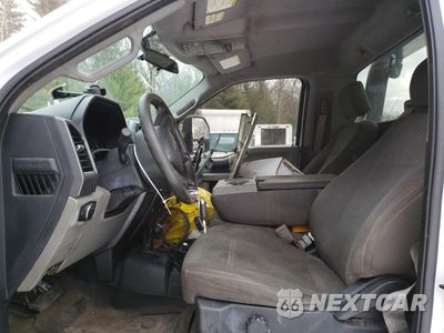 Zdjęcie 7 z 14 samochodu: 2019 FORD F550 SUPER DUTY VIN:1FDUF5HT1KDA05758 - miniatura