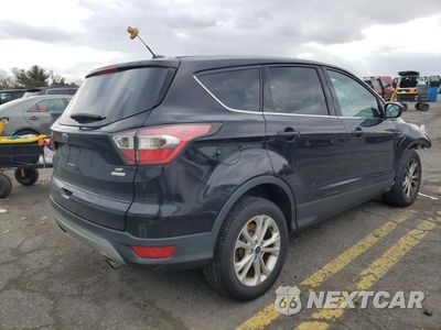 Trzecie zdjęcie samochodu z tyłu: 2017 FORD ESCAPE SE VIN:1FMCU0GD4HUB46069 - miniatura