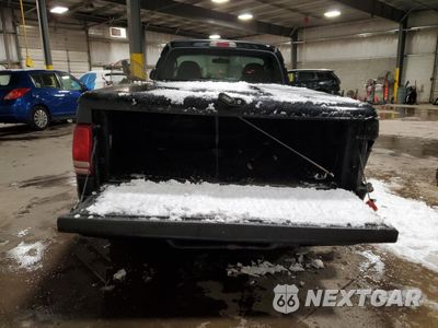 Zdjęcie 6 z 12 samochodu: 2002 DODGE DAKOTA SPORT VIN:1B7FL36X52S573765 - miniatura