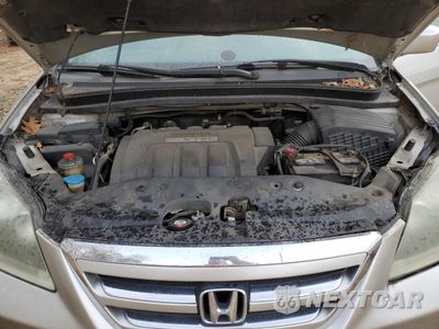 Zdjęcie 13 z 15 samochodu: 2005 HONDA ODYSSEY EX VIN:5FNRL38495B408335 - miniatura