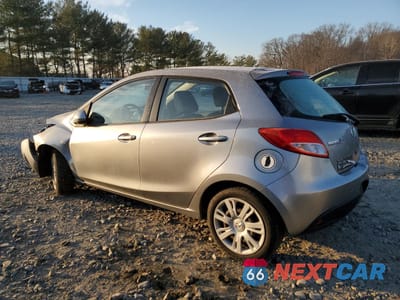 Drugie zdjęcie samochodu z przodu: 2014 MAZDA MAZDA2 SPORT VIN:JM1DE1KZ0E0182746 - miniatura
