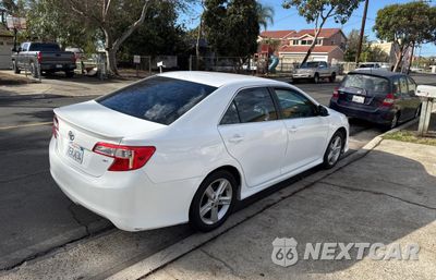 Czwarte zdjęcie samochodu z boku: 2014 TOYOTA CAMRY L VIN:4T1BF1FK3EU387709 - miniatura