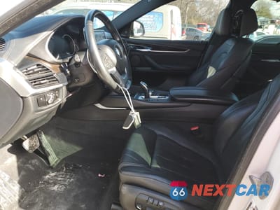Zdjęcie 7 z 12 samochodu: 2019 BMW X6 XDRIVE50I VIN:5UXKU6C5XK0Z67028 - miniatura
