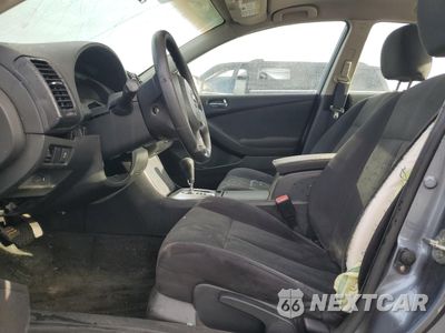 Zdjęcie 7 z 14 samochodu: 2011 NISSAN ALTIMA BASE VIN:1N4AL2AP1BN490947 - miniatura