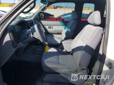 Zdjęcie 7 z 12 samochodu: 2000 TOYOTA TACOMA XTRACAB PRERUNNER VIN:4TASN92N2YZ642827 - miniatura