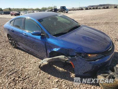 Czwarte zdjęcie samochodu z boku: 2015 CHRYSLER 200 S VIN:1C3CCCBG1FN581184 - miniatura