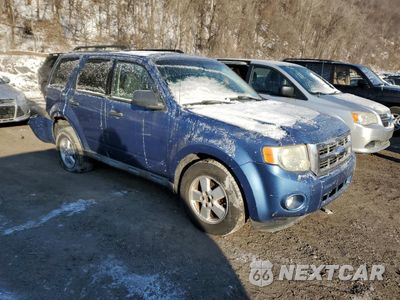 Czwarte zdjęcie samochodu z boku: 2009 FORD ESCAPE XLT VIN:1FMCU93G19KB71173 - miniatura