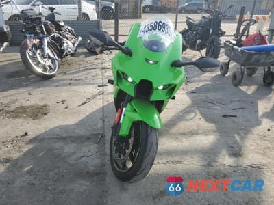 Drugie zdjęcie samochodu z przodu: 2021 KAWASAKI ZX1002 N VIN:JKBZXVN11MA000094 - miniatura