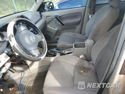 Zdjęcie 7 z 13 samochodu: 2005 TOYOTA RAV4 VIN:JTEGD20V550073751 - miniatura