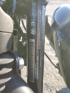 Zdjęcie 9 z 10 samochodu: 2020 HARLEY-DAVIDSON XL1200 NS VIN:1HD1LP315LB420742 - miniatura