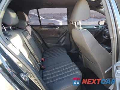 Zdjęcie 10 z 13 samochodu: 2011 VOLKSWAGEN GTI VIN:WVWGV7AJ2BW261887 - miniatura