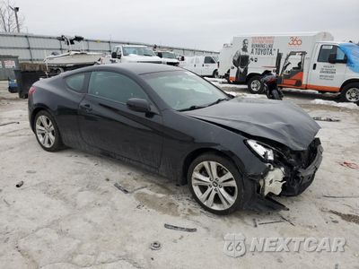 Czwarte zdjęcie samochodu z boku: 2011 HYUNDAI GENESIS COUPE 2.0T VIN:KMHHT6KD3BU058012 - miniatura