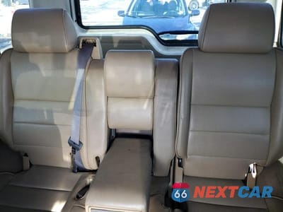 Zdjęcie 10 z 13 samochodu: 2000 LAND ROVER DISCOVERY II VIN:SALTL1549YA286791 - miniatura