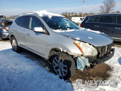 Czwarte zdjęcie samochodu z boku: 2013 NISSAN ROGUE S VIN:JN8AS5MV1DW609963 - miniatura
