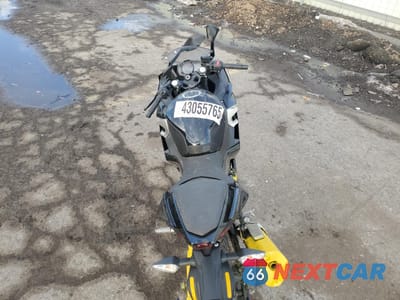 Zdjęcie 6 z 9 samochodu: 2018 KAWASAKI EX400 VIN:JKAEXKH12JDA08618 - miniatura