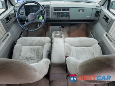 Zdjęcie 8 z 16 samochodu: 1994 CHEVROLET BLAZER S10 VIN:1GNCS13W9R2131837 - miniatura