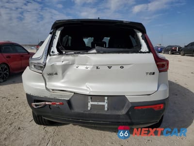 Zdjęcie 6 z 13 samochodu: 2022 VOLVO XC40 T5 R-DESIGN VIN:YV4162UM0N2693446 - miniatura