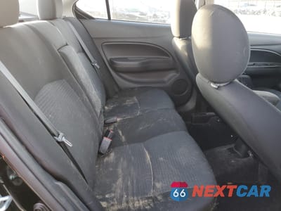 Zdjęcie 11 z 14 samochodu: 2015 MITSUBISHI MIRAGE DE VIN:ML32A3HJ8FH032521 - miniatura