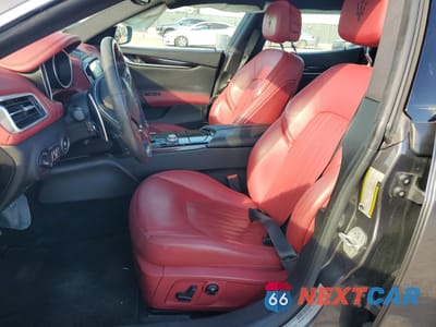 Zdjęcie 7 z 12 samochodu: 2018 MASERATI GHIBLI S VIN:ZAM57YTL6J1270914 - miniatura
