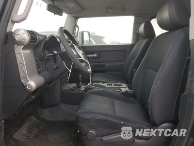 Zdjęcie 7 z 12 samochodu: 2007 TOYOTA FJ CRUISER VIN:JTEBU11F970090017 - miniatura