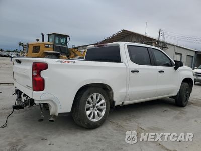 Trzecie zdjęcie samochodu z tyłu: 2024 CHEVROLET SILVERADO K1500 CUSTOM VIN:3GCPDBEK8RG224859 - miniatura
