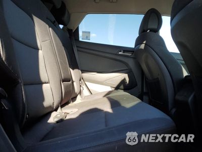 Zdjęcie 11 z 14 samochodu: 2018 HYUNDAI TUCSON SE VIN:KM8J2CA43JU632952 - miniatura