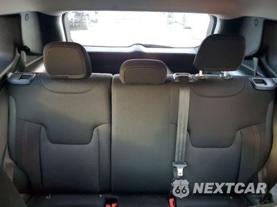 Zdjęcie 10 z 13 samochodu: 2016 JEEP RENEGADE TRAILHAWK VIN:ZACCJBCT3GPE04989 - miniatura