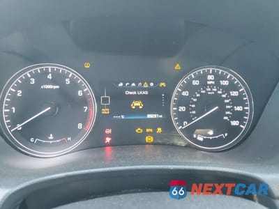 Zdjęcie 9 z 12 samochodu: 2017 GENESIS G80 BASE VIN:KMHGN4JE1HU171888 - miniatura