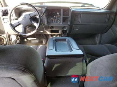Zdjęcie 8 z 13 samochodu: 2006 CHEVROLET SILVERADO K1500 VIN:2GCEK13T961208077 - miniatura