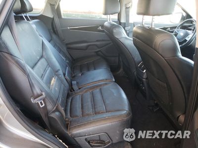 Zdjęcie 10 z 13 samochodu: 2019 KIA SORENTO EX VIN:5XYPH4A51KG505860 - miniatura