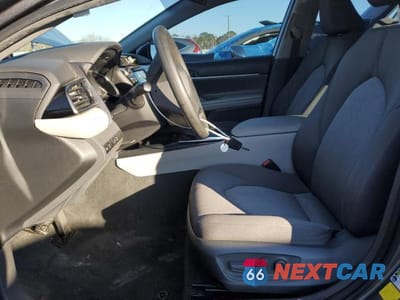 Zdjęcie 7 z 12 samochodu: 2020 TOYOTA CAMRY LE VIN:4T1C11AK0LU993699 - miniatura