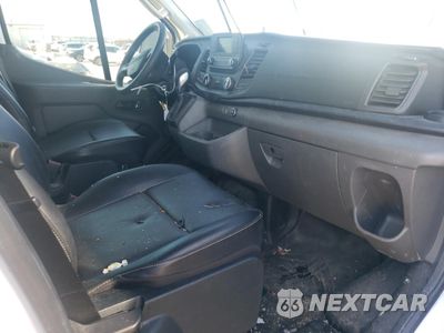 Zdjęcie 8 z 16 samochodu: 2023 FORD TRANSIT T-250 VIN:1FTBR1CG7PKA57209 - miniatura