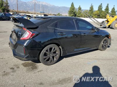 Trzecie zdjęcie samochodu z tyłu: 2018 HONDA CIVIC SPORT VIN:SHHFK7H49JU418904 - miniatura