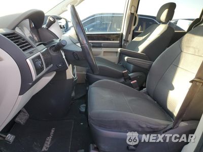 Zdjęcie 7 z 13 samochodu: 2010 DODGE GRAND CARAVAN SXT VIN:2D4RN5D15AR458832 - miniatura