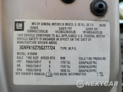 Zdjęcie 15 z 16 samochodu: 2005 CHEVROLET SUBURBAN K1500 VIN:3GNFK16Z75G277724 - miniatura