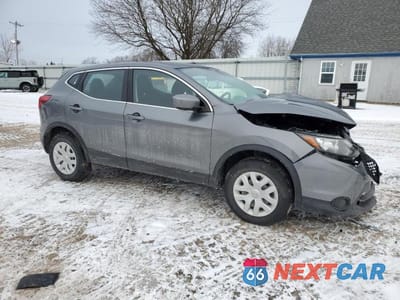 Czwarte zdjęcie samochodu z boku: 2019 NISSAN ROGUE SPORT S VIN:JN1BJ1CP4KW232348 - miniatura
