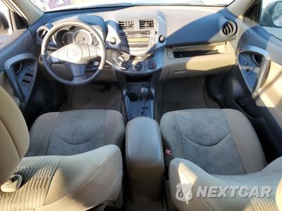 Zdjęcie 8 z 13 samochodu: 2010 TOYOTA RAV4 VIN:2T3ZF4DVXAW018585 - miniatura