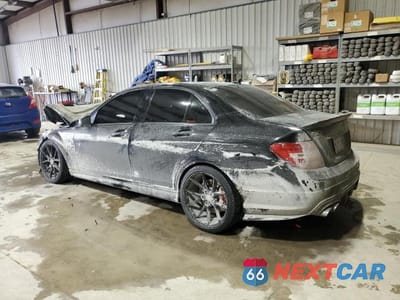 Drugie zdjęcie samochodu z przodu: 2012 MERCEDES-BENZ C 63 AMG VIN:WDDGF7HB6CA729331 - miniatura