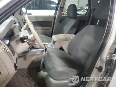 Zdjęcie 7 z 13 samochodu: 2009 FORD ESCAPE XLT VIN:1FMCU03759KA50187 - miniatura