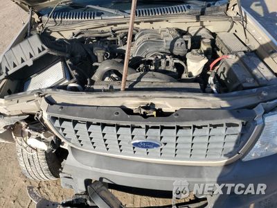 Zdjęcie 12 z 13 samochodu: 2004 FORD EXPLORER XLS VIN:1FMZU72KX4UA99598 - miniatura