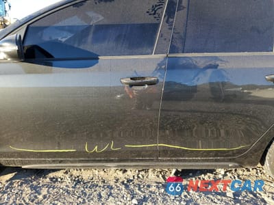 Zdjęcie 12 z 13 samochodu: 2011 VOLKSWAGEN GTI VIN:WVWGV7AJ2BW261887 - miniatura