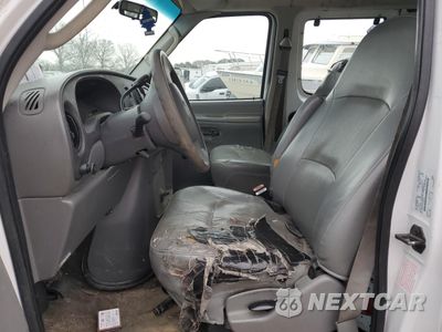 Zdjęcie 7 z 13 samochodu: 2004 FORD ECONOLINE E350 SUPER DUTY WAGON VIN:1FBSS31LX4HA82957 - miniatura