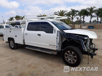 Czwarte zdjęcie samochodu z boku: 2020 FORD F350 SUPER DUTY VIN:1FT8W3BT7LED03147 - miniatura