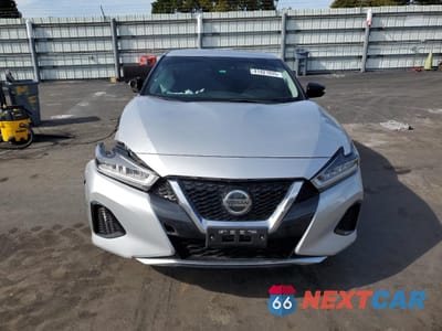 Piąte zdjęcie samochodu w środku: 2021 NISSAN MAXIMA SV VIN:1N4AA6CV4MC508154 - miniatura