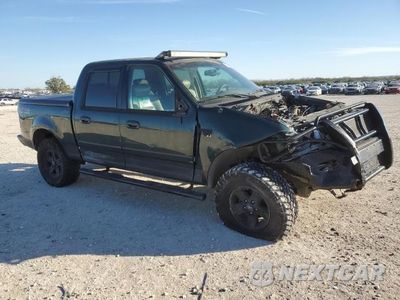 Czwarte zdjęcie samochodu z boku: 2003 FORD F150 SUPERCREW VIN:1FTRW08L33KC11240 - miniatura